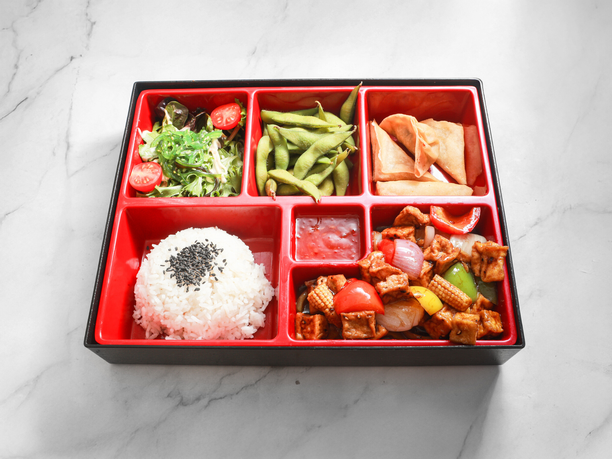 Tofu in zwarte peppersaus